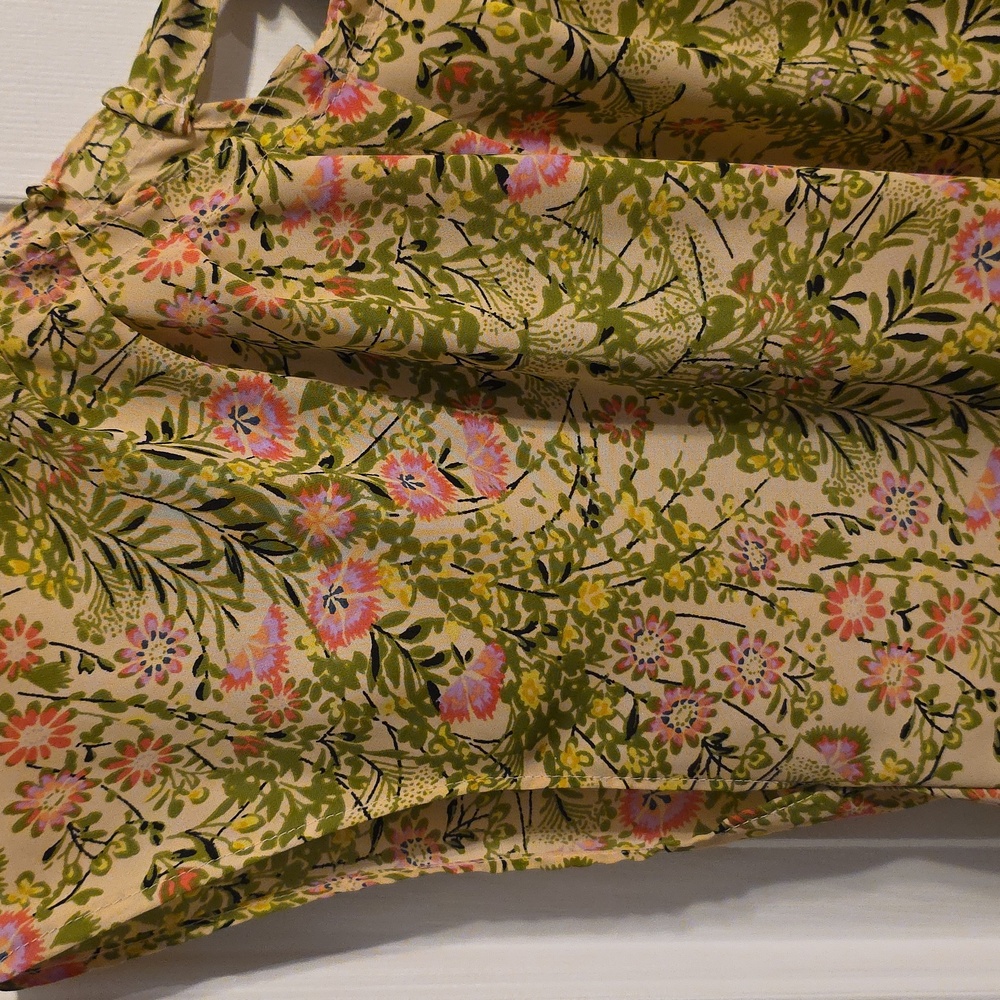 LC Lauren Conrad Floral Top with Green and Pink Accents - Picture 6 of 10